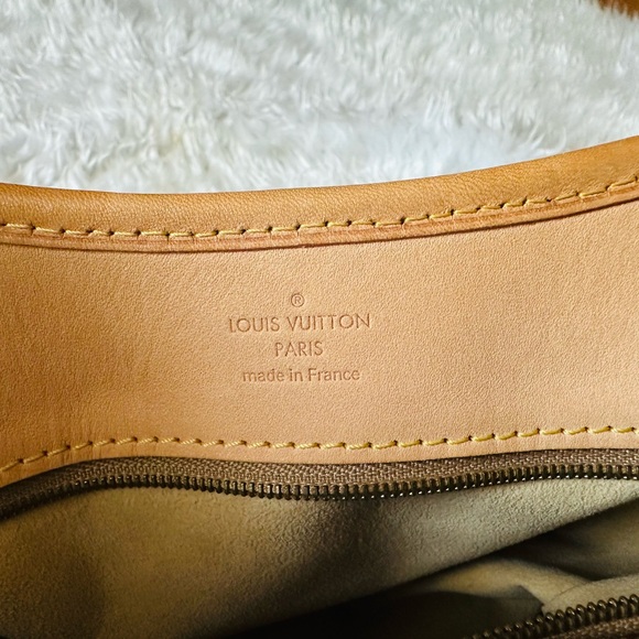 Louis Vuitton Brown and Tan Quilted Shoulder Bag - Picture 12 of 15